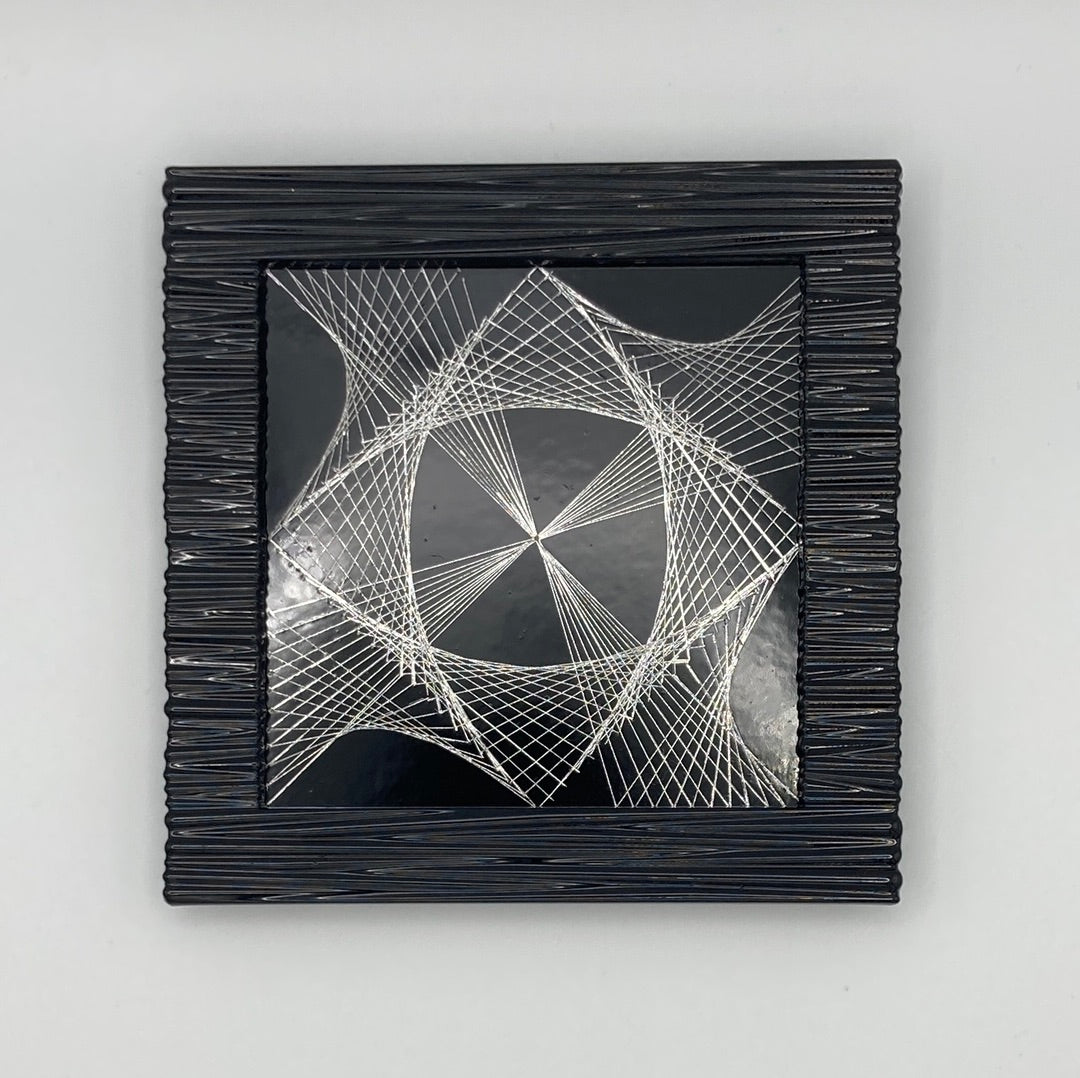 Framed Tri-Dot Tile 159